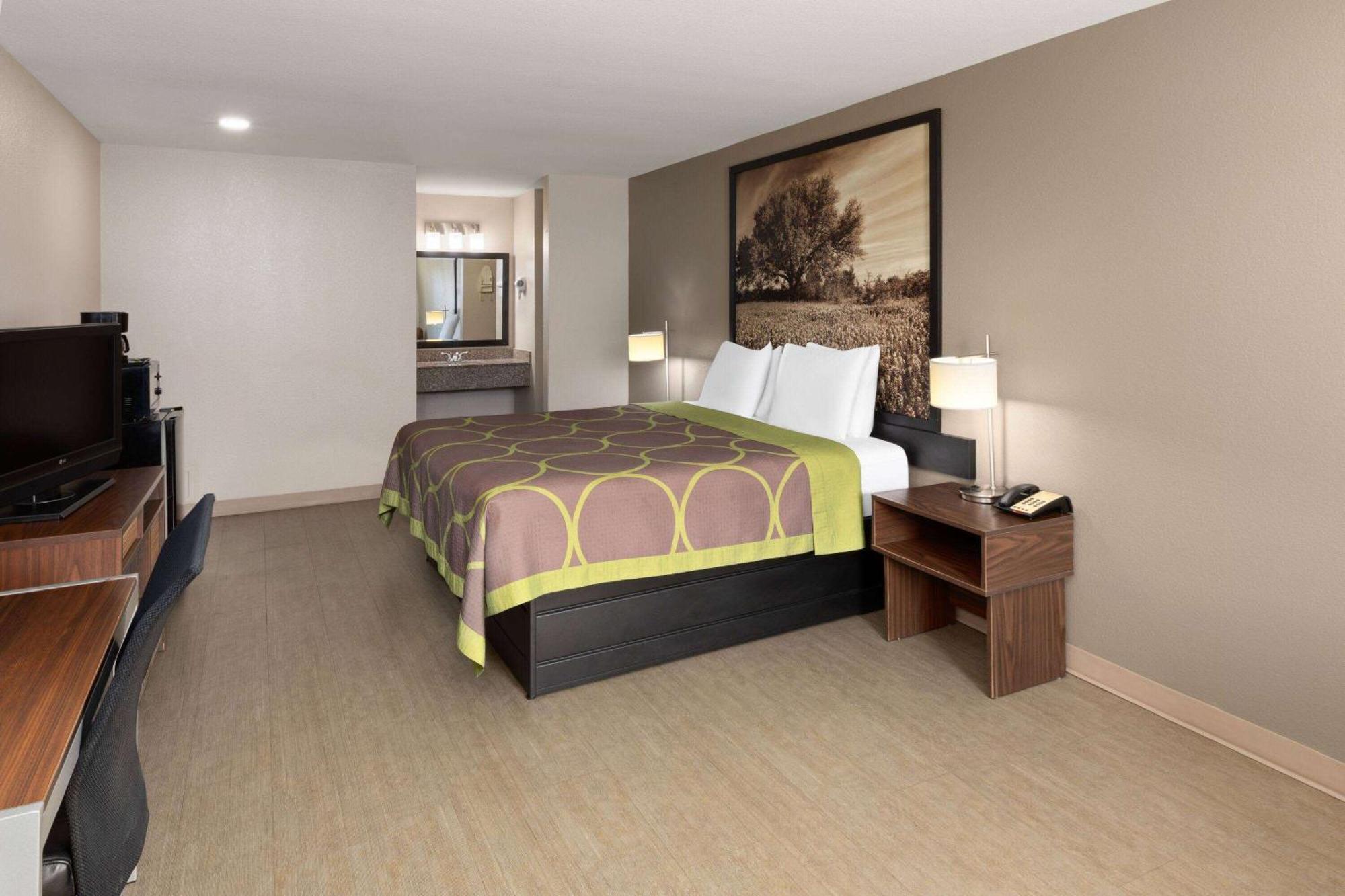 Super 8 By Wyndham Buffalo Exterior foto